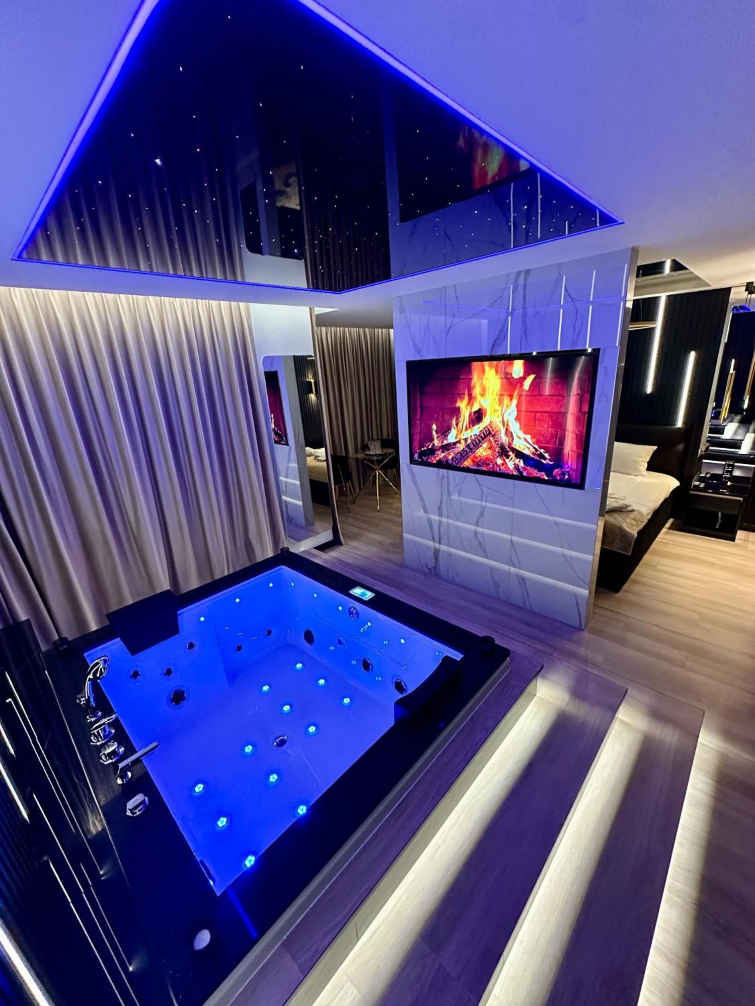 Masarska 6 Vip Apartamenty Jacuzzi Cracovie Extérieur photo